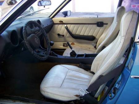 1974 Datsun 260Z interior