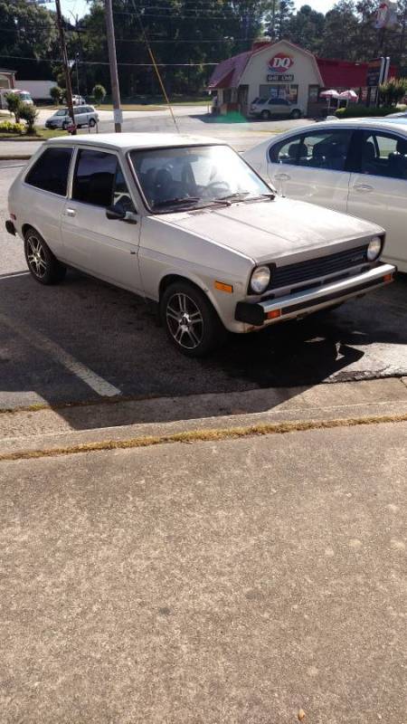1978 Ford Fiesta right front