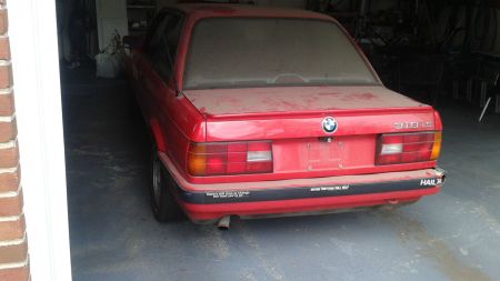 1991 BMW 318iS left rear